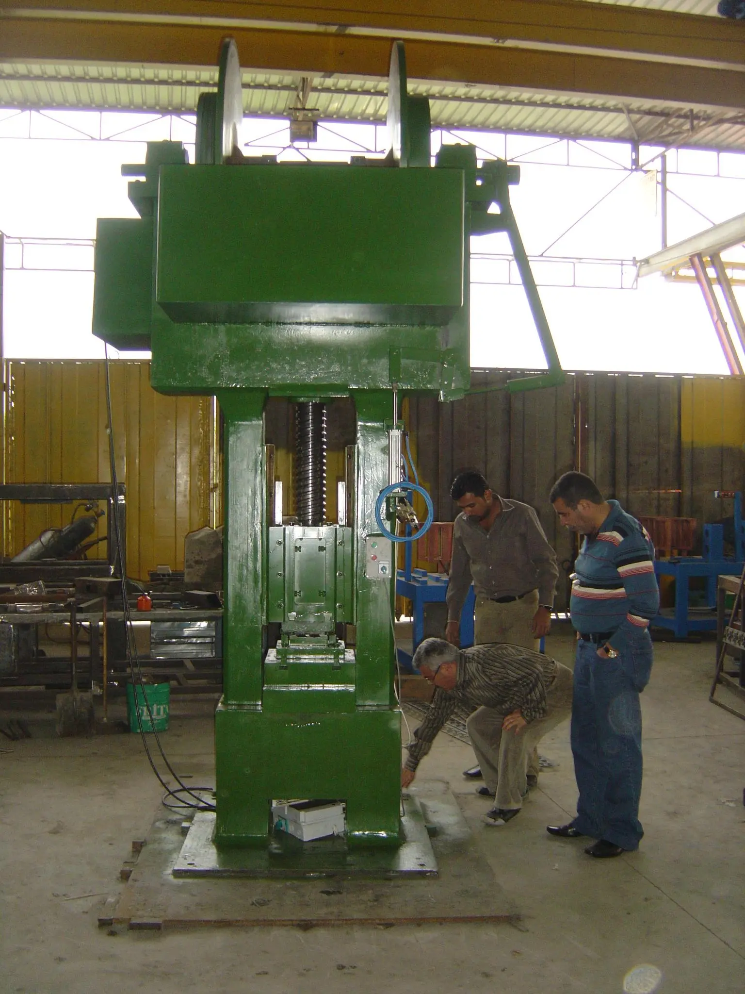 img/urunler/fr/screw press machine 8.webp